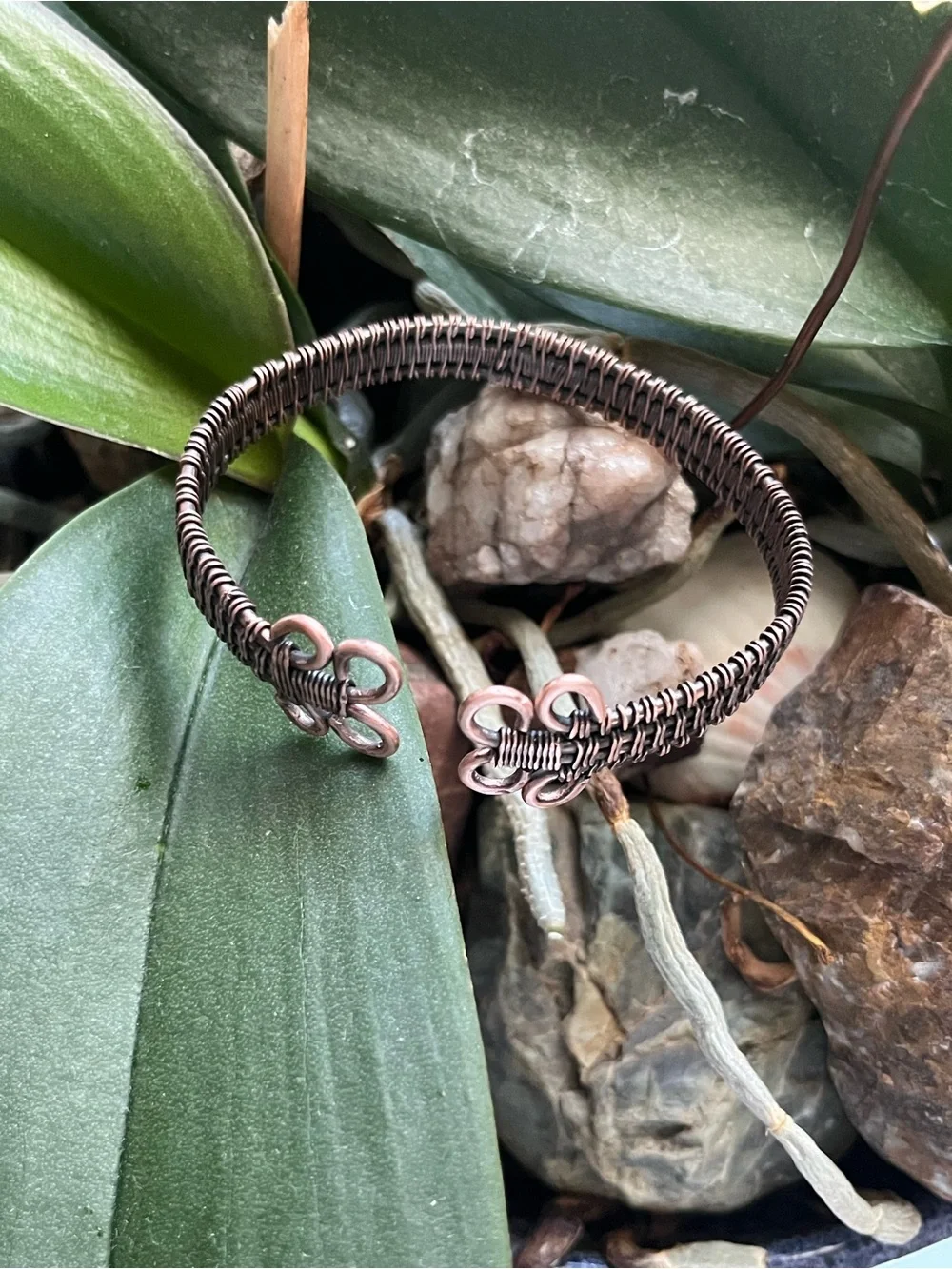 Handwoven Brown Wire Bracelet with Loop Accent. Oxidized copper.